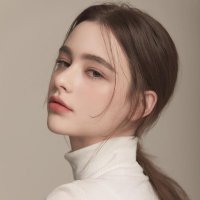 Dasha Taran (@taaaraannn) Twitter profile photo