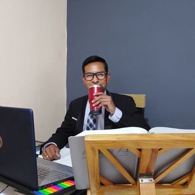 EdgarPr215's profile picture. 