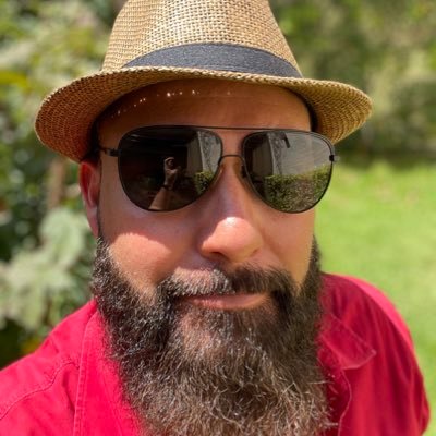 Peponte30's profile picture. De la mano convicciones, ideales y congruencia. La hipocresía y demagogia, la condenó y señaló. Nunca daré razón a lo que no lo es. La libertad se ejerce...