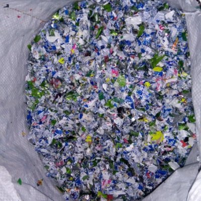 Economía circular de matriz, escalera o el esqueletos de las etiquetas plásticas, desviando los residuos de vertederos e incineradores.