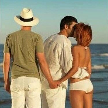 cembull36_izmir's profile picture. İzmirden 39yaş Aile ve çift terapisi uzmanı Ve+ Cinsel terapi uzmanıyım Oluşan fantezileriniz konusunda bilgi edinmeniz için DM den yazın lütfen! tlgr cemcemtek