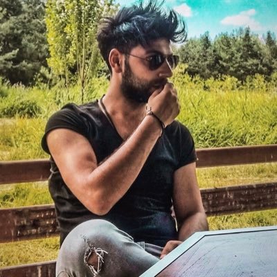 EmreKyar's profile picture. https://t.co/HCuGQg0ZTD