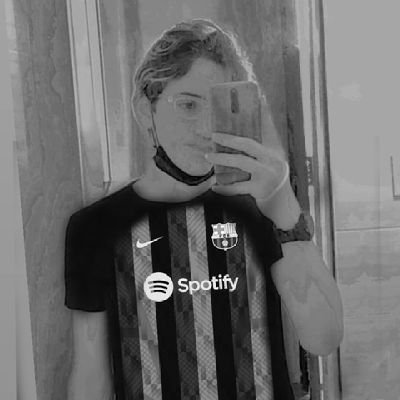 fan al fútbol , 🖤a la buena música , twiteo la primer anormalidad que se me venga a la mente 
cuenta secundaria : @fan1delbarkita