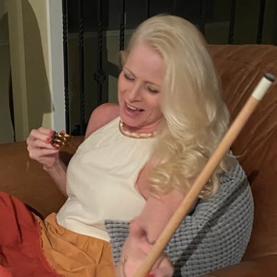 LisaWatters2015's profile picture. Life is short, enjoy it! #LoveThyNeighbor #LupusWarrior