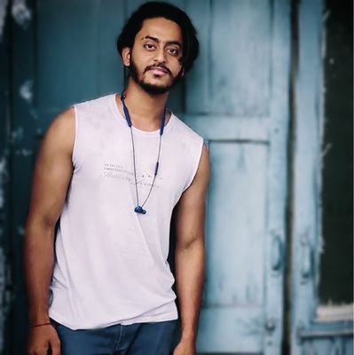 Rv_WebDeveloper's profile picture. Software Engineer
Angular/Ionic developer 
Love to do coding
UI/UX developer

#js
#Angular 
#CSS 
#Ionic 5
#Capacitor 
#Cordova