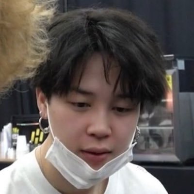 donuttte's profile picture. @BTS_twt ♡♡+.ﾟ(￫ε￩*)ﾟ+.ﾟ