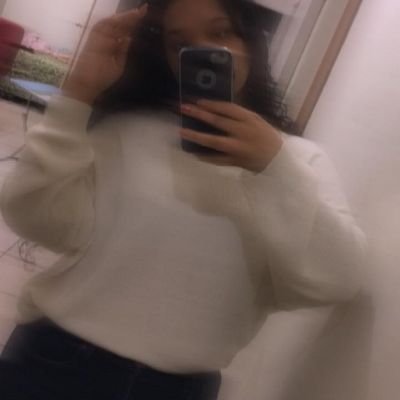 12_Gbeatriz's profile picture. 📍El Salvador. 🇸🇻 i'm trying, wau?