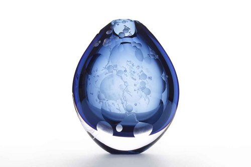 HGillespieGlass's profile picture. Glass Designer, Maker, Cutter and Engraver #BritishEngraving