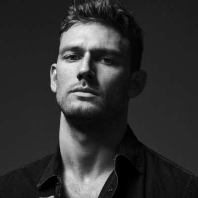 #NotaffliatedwithTheCovenant #WritersAcct #NotAlexPettyfer/#Fake For Rp only.