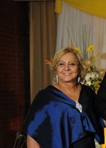 Serva de Deus pela  Graça ,amando e adorando Jesus incondicionalmente , Psicóloga por escolha ,pedagoga e professora   por crer na Educação como base de tudo.