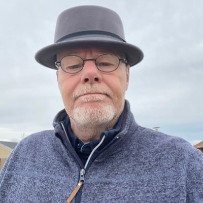 JefSeistrup's profile picture. politisk engageret, primært med fokus på social retfærdighed, udligning af de alt for store forskelle fra top til bund i vores samfund og på klimakampen.