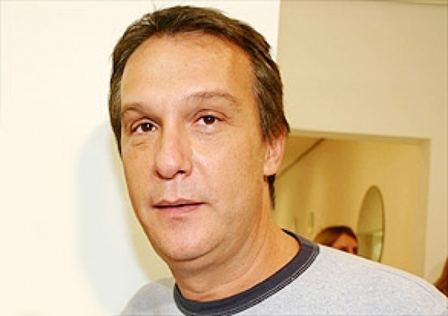 Radialista, apresentador de televisão e diretor brasileiro.