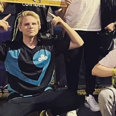 Rxb1cs's profile picture. https://t.co/5Chi1Lf7Bq
https://t.co/hKnqUrvxDi