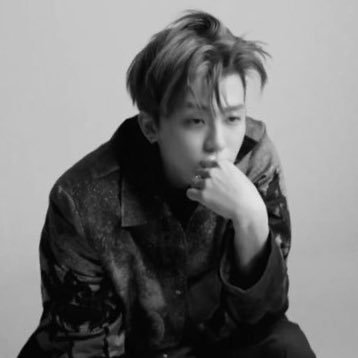 CUR3NTMYS's profile picture. 