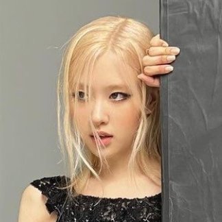 ⌗ jeonghan hao hoshi vernon screamer. she/her. dnfi non-svtpopper