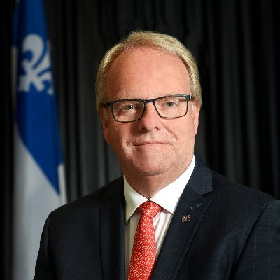 Mario Lavoie. Chef de poste, Bureau du Québec à Ottawa. Conseiller spécial du gouvernement en matières de relations canadiennes