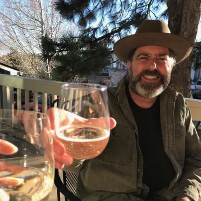 People. Process. Architecture. Code.
Writer, rock climber, runner, guitar owner.
Opinions are my own.
https://t.co/gLjIkH6MeN
