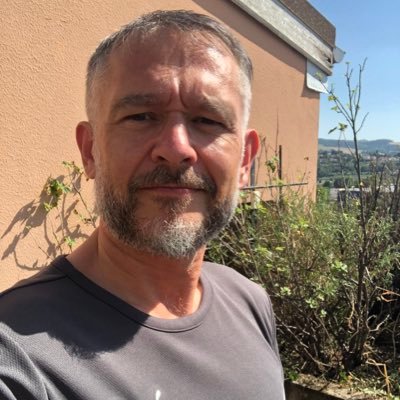 lbrossard42's profile picture. Un Français pessimiste sur le devenir de son pays. 🇫🇷🇫🇷🇫🇷. . il faut que ça change ! Bougeons Nous! Réveillions Nous !