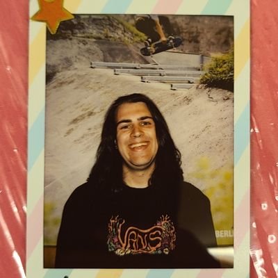 BobSaget_is_God's profile picture. Got a League of Legends tattoo so yeah, I'll totally continue the bloodline