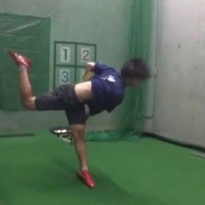 日本大学国際関係学部野球部3年 秋季新人戦までに140キロ出す 現在136キロ