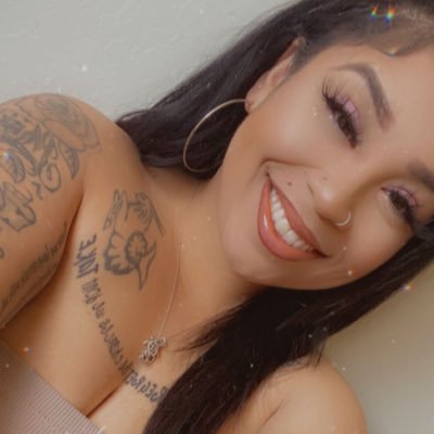 Just trying to live my best life
👻: csc_queen
Cashapp: $VaniaAchay