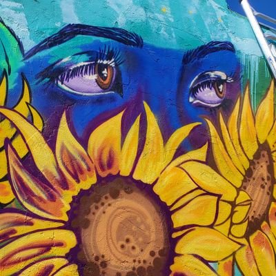 Muralist/Artist/NFTs//NURSE
Storytelling through murals
Now minting! https://t.co/j7OxJrFNwq

Supportingq efforts: @CountingCoral @wallkanda