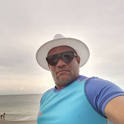 LuisMar62783801 Profile Picture