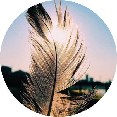 iRyhana98's profile picture. 