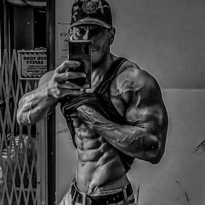 Superrooster84's profile picture. Nationally Qualified in Men's Physique striving for my IFBB Pro Card, Crypto, Crypto Leverage Trader, Funded Trader....Now get back to work 💪