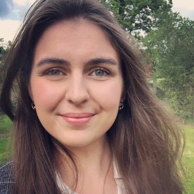 cam_fray's profile picture. Chargée de communication 👩🏻‍💻📝