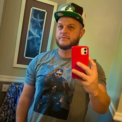 jasonSl2012's profile picture. 