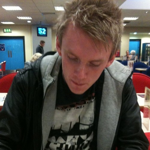 simonlisles's profile picture. 