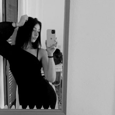 Steam: MarwAbelale
Insta: marw_victoria
Twitch: Marwviktoria16