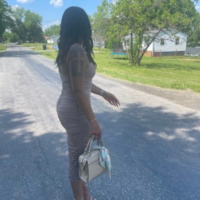 HoffmanMontanaa's profile picture. Tanaa :) || she/her