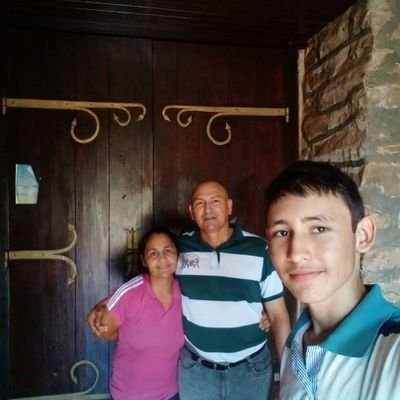 SebasPani14's profile picture. La verdadera familia son los amigos