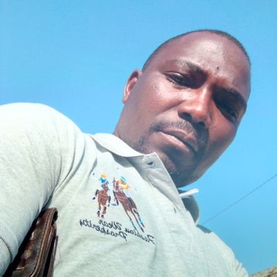 FelicianoTchip3's profile picture. o simples factos de ser um homem honesto