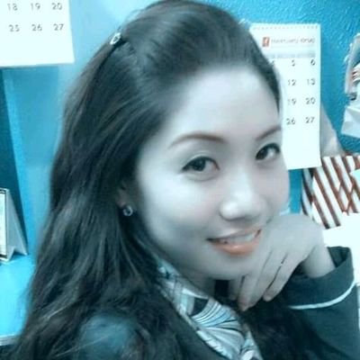 I small business woman that is working hard to have I big business '':