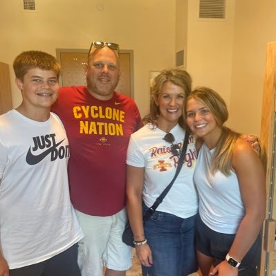 Coffee loving doer. Wife. Mother. Helper. Believer. Connector. #centennialjags #cyclONE Views expressed here are my own.