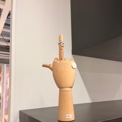 npapayanya's profile picture. 