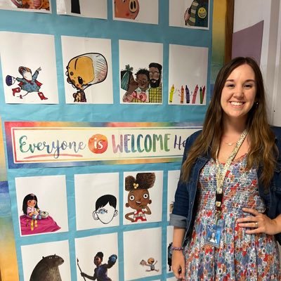 Librarian at Falling Creek Elementary📚 Longwood Alum x 2