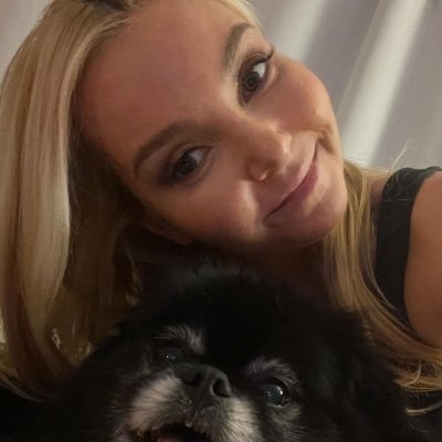 I’m a big fan of instant gratification. Welcome to my crazy life!
This is My ONLY Twitter account! All other are FAKE 💁♀️
https://t.co/CTUfQVGLfV✨⚡️💫