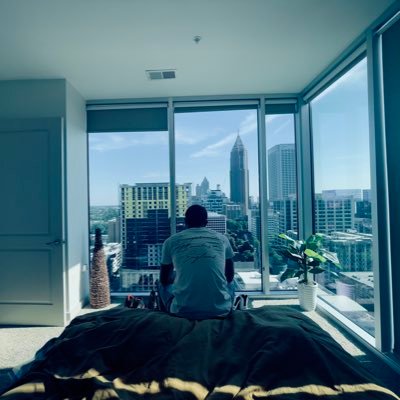 chrisbuystech's profile picture. Tech Guru and music artist. Testing out the latest Gadgets. Don’t buy technology without my approval! #gadgets #technology #tester #IT #RetailManager #Tmobile