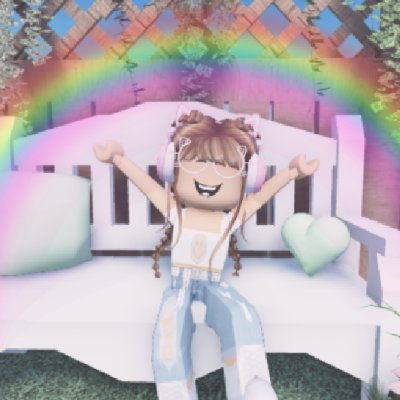peachiilow's profile picture. Ever  since I changed my username, I can advertise my twitter!
My names claire, I do youtube! 
Subscriber Count:587 :)