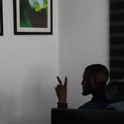 mamaraisedaking's profile picture. Christian 💫 Designer 🎨 Proudly Yoruba 👑 I’m a superpower 🧞‍♂️