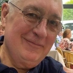 Secrétaire Général et Trésorier de l'Association Lille au Cœur que préside Louis Delemer, je suis un retraité heureux et actif. Pourvu que ça dure...