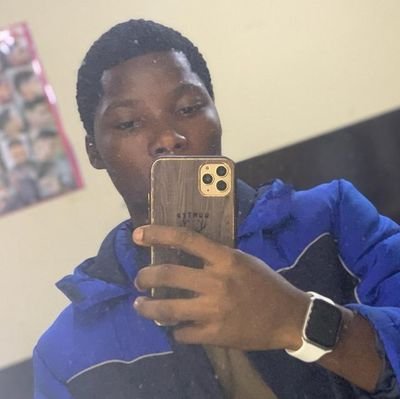 Officialupdat13's profile picture. The hustle is for mama..
No other person worth am..
Does bitchies can wait.
For now we should be money minded...