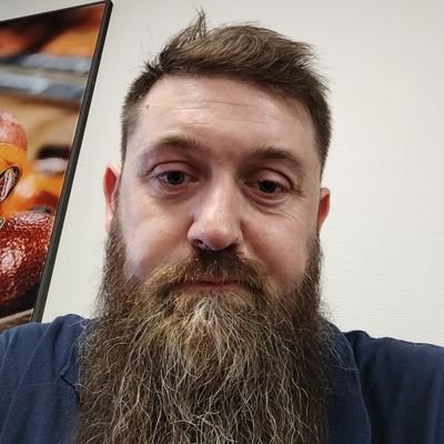 SprietBertrand's profile picture. Rien de spécial à dire la vie et belle quand tu cours toute la journée