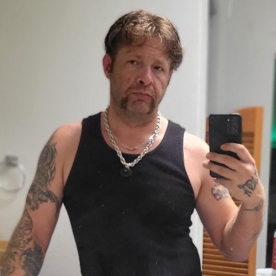 goding_justin's profile picture. Check my other account, lost access , started other