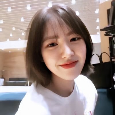 hydrangeadust's profile picture. I need my Seulgi to my Wendy in my life.