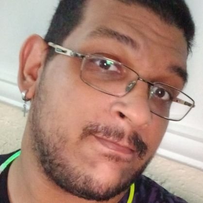 gama_raio's profile picture. Um game designer, que curte umas nerdisses e memes 🎮🎧